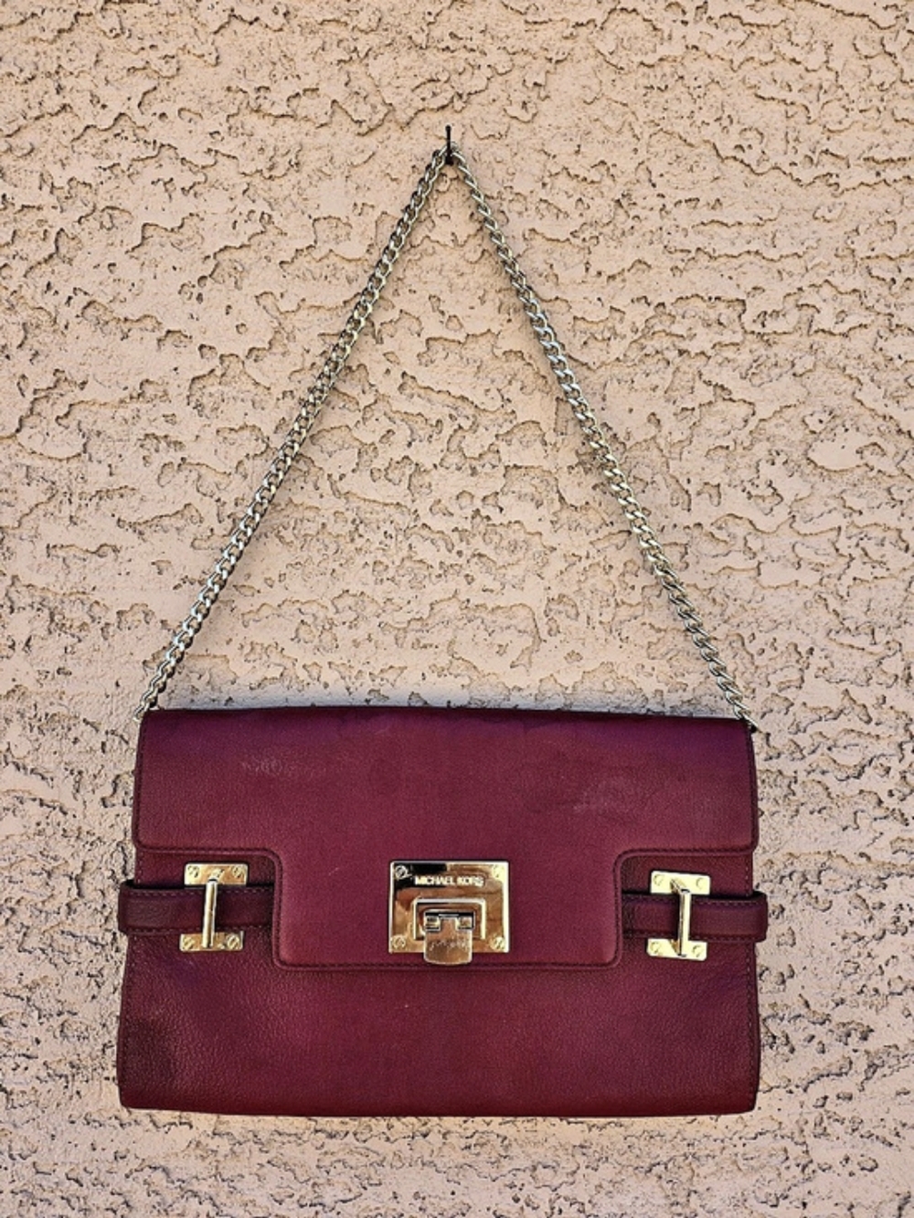 MICHAEL KORS RED Astrid Genuine Leather Clutch/Shoulder Gold Chain